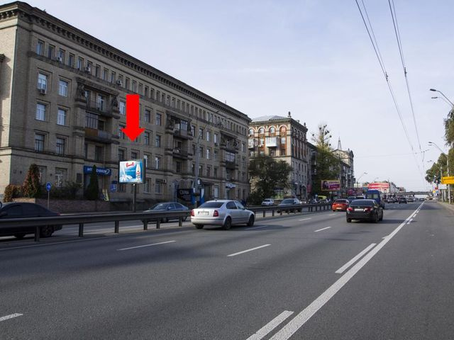 Беклайт 3.14x2.3,  Победы пр., 43, возле ресторана "Il Molino", 100м. от ул. Янгеля, в сторону ст. м. «Шулявская», из центра