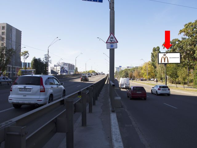Скролл 6x3,  Победы пр., 84, возле ресторана "Евразия", ст. м. "Нивки", из центра