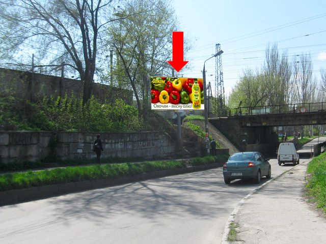 Щит 6x3, Фортечная ул. (бывш. Грязнова ул.) / Иванова ул., возле ж/д моста, в центр Щит 6x3, Фортечная ул. (бывш. Грязнова ул.) / Иванова ул., возле ж/д моста, в центр