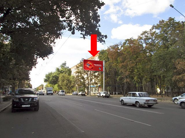 Щит 6x3, Александровский пр. (бывш. Косиора пр.), 89, возле рынка, супермаркет "АТБ", в центр Щит 6x3, Александровский пр. (бывш. Косиора пр.), 89, возле рынка, супермаркет "АТБ", в центр