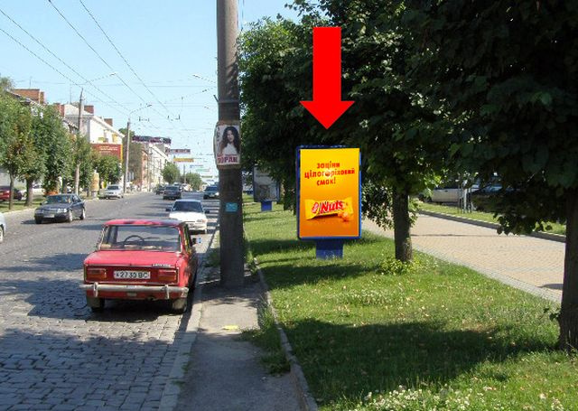 Сітілайт 1.2x1.8,  Главная ул., 124 / Гончарова ул., возле фабрики "Импульс", из центра