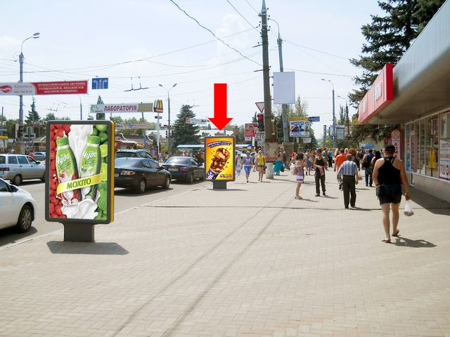 Сітілайт 1.2x1.8,  1-я Набережная ул. реки Стрелки, возле магазина "Алло", в сторону Ильинской ул. (бывш. Красногвардейская ул.)