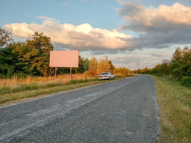 Щит 6x3,  пгт Новая Ушица, выезд в сторону Винницы