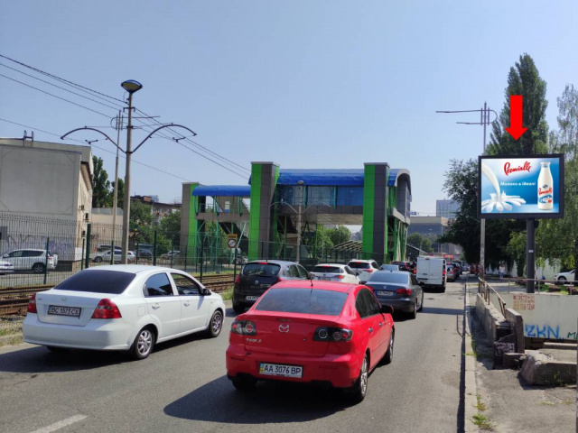 Цифрова панель 3.14x2.3,  Жилянська вул., 97, в центр, (ролик 10 сек, 1 вихід/1,5 хвилини)