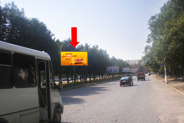 Щит 6x3,  Грушевского пр. / ул. Уральская, возле стадиона