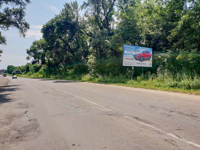 Щит 6x3,  выезд из города, в сторону Черновцов