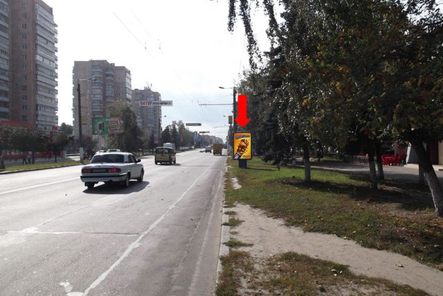 Сітілайт 1.2x1.8,  Киевская ул., 81, возле супермаркетов "Вопак", "Фокстрот"