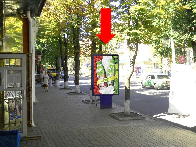 Сітілайт 1.2x1.8,  Петропавловская ул., 65, возле магазина "Гурман"